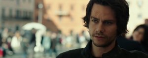 Наёмник (American Assassin)