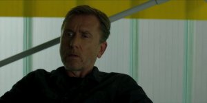 3 сезон 1 эпизод — «Возвращение домой» (Homecoming)