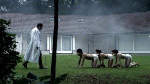 Человеческая многоножка (The Human Centipede (First Sequence))