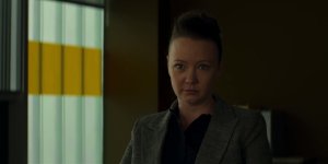 3 сезон 1 эпизод — «Возвращение домой» (Homecoming)