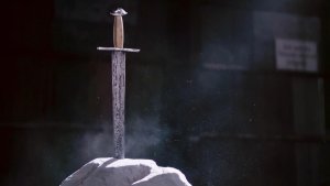 1 сезон 4 эпизод — «Экскалибур» (Forging Excalibur)