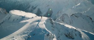 Между нами горы (The Mountain Between Us)