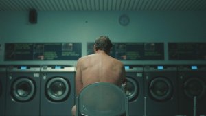 1 сезон 9 эпизод — «Самое дно» (Bodem)