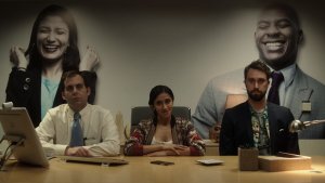 1 сезон 6 эпизод — «Неформальная пятница» (Casual Friday)