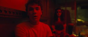 1 сезон 9 эпизод — «Дети трущоб» (Kids of the Black Hole)